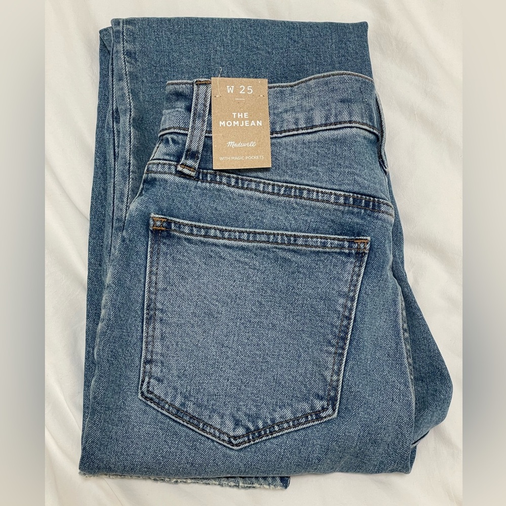 NWT Madewell Mom Jeans, Basley Wash 25